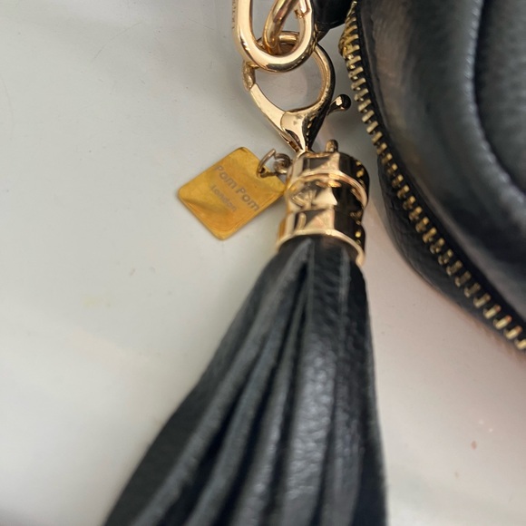 Pom-pom London City  Plus black bag with two straps - Picture 6 of 7